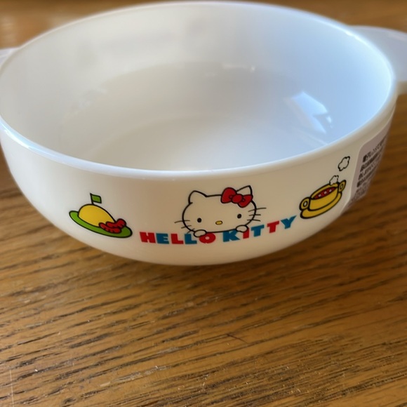 Hello Kitty Soup Bowl & Cup for Kids NWT - Picture 3 of 6